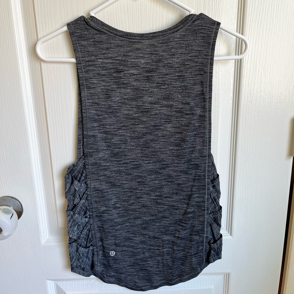 Lululemon tank top - Picture 3 of 3